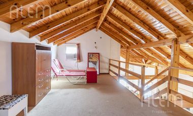 Casa en Echeverria del Lago con Piscina y excelente forestacion