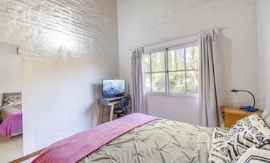 Casa en Echeverria del Lago con Piscina y excelente forestacion