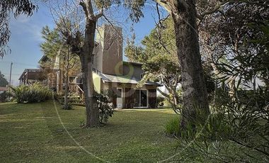 Amplia casa financiada en Costa Chica