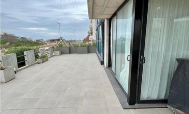 Artemis PB B – Frente al Mar