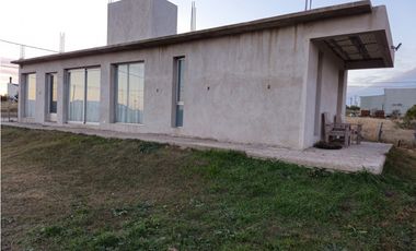 MODERNA PROPIEDAD 1 DORMITORIO POSIBILIDAD DE PERMUTA