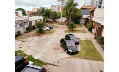 CASA DOS PLANTAS CALLE URQUIZA