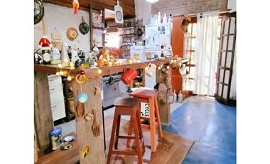 Venta casa estilo quinta a metros de RN 12