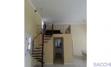 CASA EN VENTA BARRIO LAS CASUARINAS