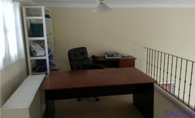 CASA EN VENTA BARRIO LAS CASUARINAS