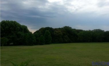 CASA EN VENTA BARRIO LAS CASUARINAS