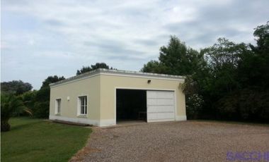 CASA EN VENTA BARRIO LAS CASUARINAS