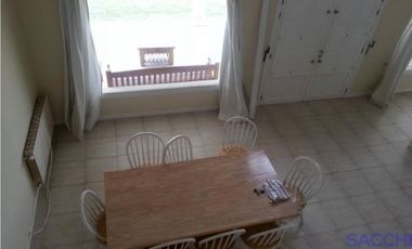 CASA EN VENTA BARRIO LAS CASUARINAS