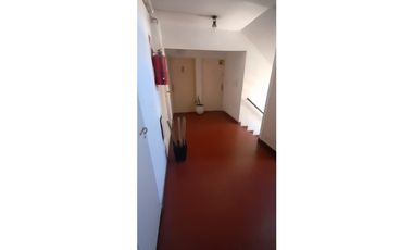 Excelente departamento en venta. Impecable estado. A mts Acceso Oeste