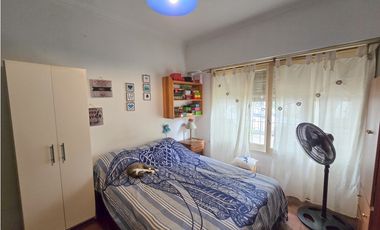 Chalet 3 amb con parque + Depto. 3 amb con garaje - C. Villar y Carasa