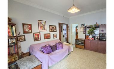 Chalet 3 amb con parque + Depto. 3 amb con garaje - C. Villar y Carasa