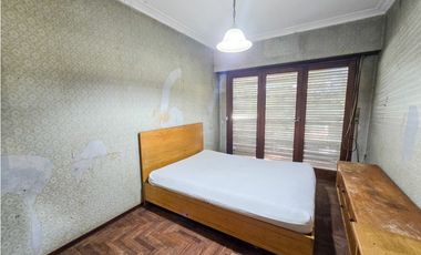 Chalet 3 amb con parque + Depto. 3 amb con garaje - C. Villar y Carasa