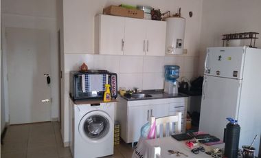 IMPECABLE MONOAMBIENTE. EXCELENTE UBICACION