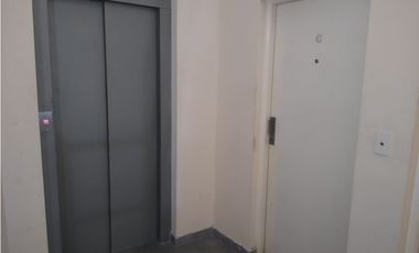 IMPECABLE MONOAMBIENTE. EXCELENTE UBICACION