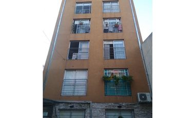 IMPECABLE MONOAMBIENTE. EXCELENTE UBICACION