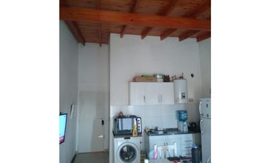 IMPECABLE MONOAMBIENTE. EXCELENTE UBICACION