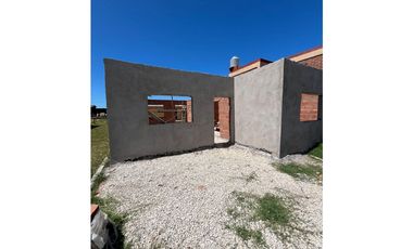 Casa en construccion mas monoambiente, Camet Norte