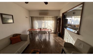 Asunción 1325 Casa con Local