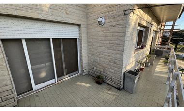 Asunción 1325 Casa con Local