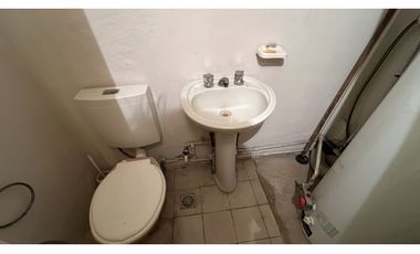 Asunción 1325 Casa con Local