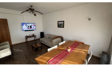 Asunción 1325 Casa con Local