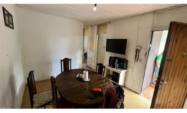 Av San Martin 751 Depto 3 amb