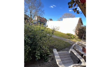 Chalet en excelente ubicacion, OPORTUNIDAD.