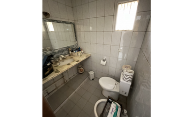 Chalet en excelente ubicacion, OPORTUNIDAD.