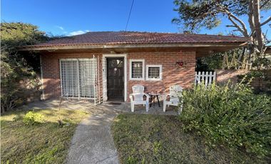 Chalet en excelente ubicacion, OPORTUNIDAD.