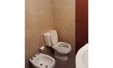 EXCELENTE DEPARTAMENTO EN ESTACION DE CASTELAR EN VENTA