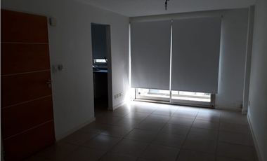 EXCELENTE DEPARTAMENTO EN ESTACION DE CASTELAR EN VENTA