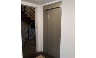 EXCELENTE DEPARTAMENTO EN ESTACION DE CASTELAR EN VENTA