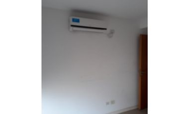 EXCELENTE DEPARTAMENTO EN ESTACION DE CASTELAR EN VENTA