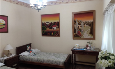 CHALET Y ESTUDIO EN PARQUE LURO