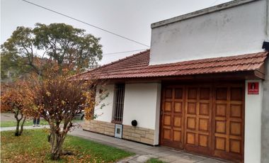 CHALET Y ESTUDIO EN PARQUE LURO
