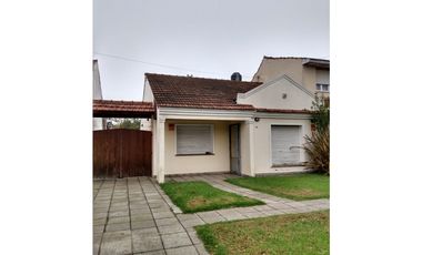 CHALET EN ZONA PARQUE LURO