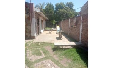 CASA EN PH CON AMPLIO TERRENO EN VENTA SOBRE BRANDSEN