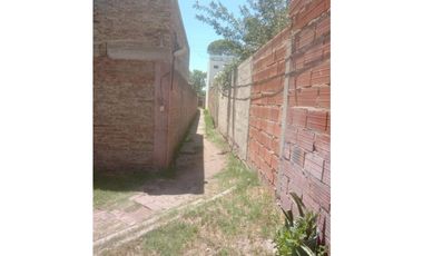 CASA EN PH CON AMPLIO TERRENO EN VENTA SOBRE BRANDSEN