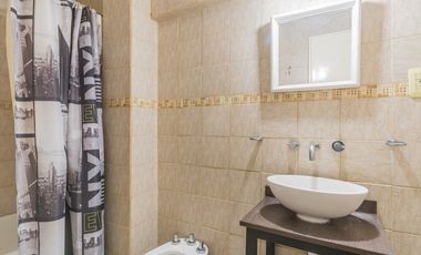 Departamento en Venta 2 dormitorios  con 2 patios en Balvanera