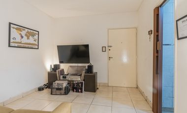 Departamento en Venta 2 dormitorios  con 2 patios en Balvanera