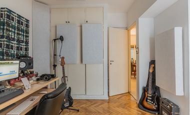 Departamento en Venta 2 dormitorios  con 2 patios en Balvanera