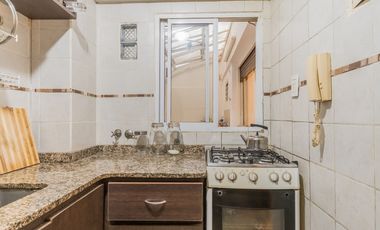 Departamento en Venta 2 dormitorios  con 2 patios en Balvanera