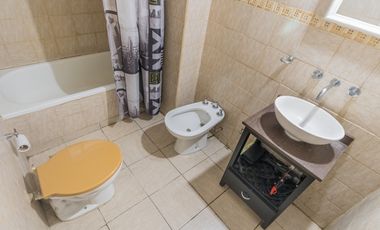 Departamento en Venta 2 dormitorios  con 2 patios en Balvanera