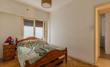 Departamento en Venta 2 dormitorios  con 2 patios en Balvanera