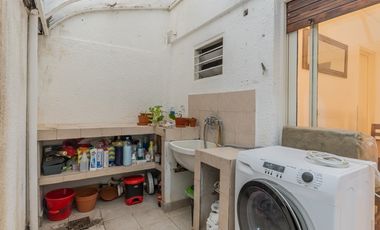 Departamento en Venta 2 dormitorios  con 2 patios en Balvanera