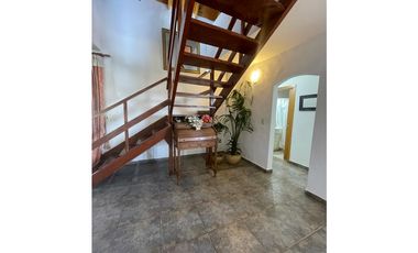 Casa ideal para proyectos frente al mar !!!