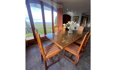 Casa ideal para proyectos frente al mar !!!