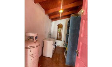 Casa ideal para proyectos frente al mar !!!