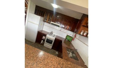 Casa ideal para proyectos frente al mar !!!