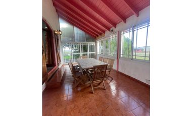 Casa ideal para proyectos frente al mar !!!